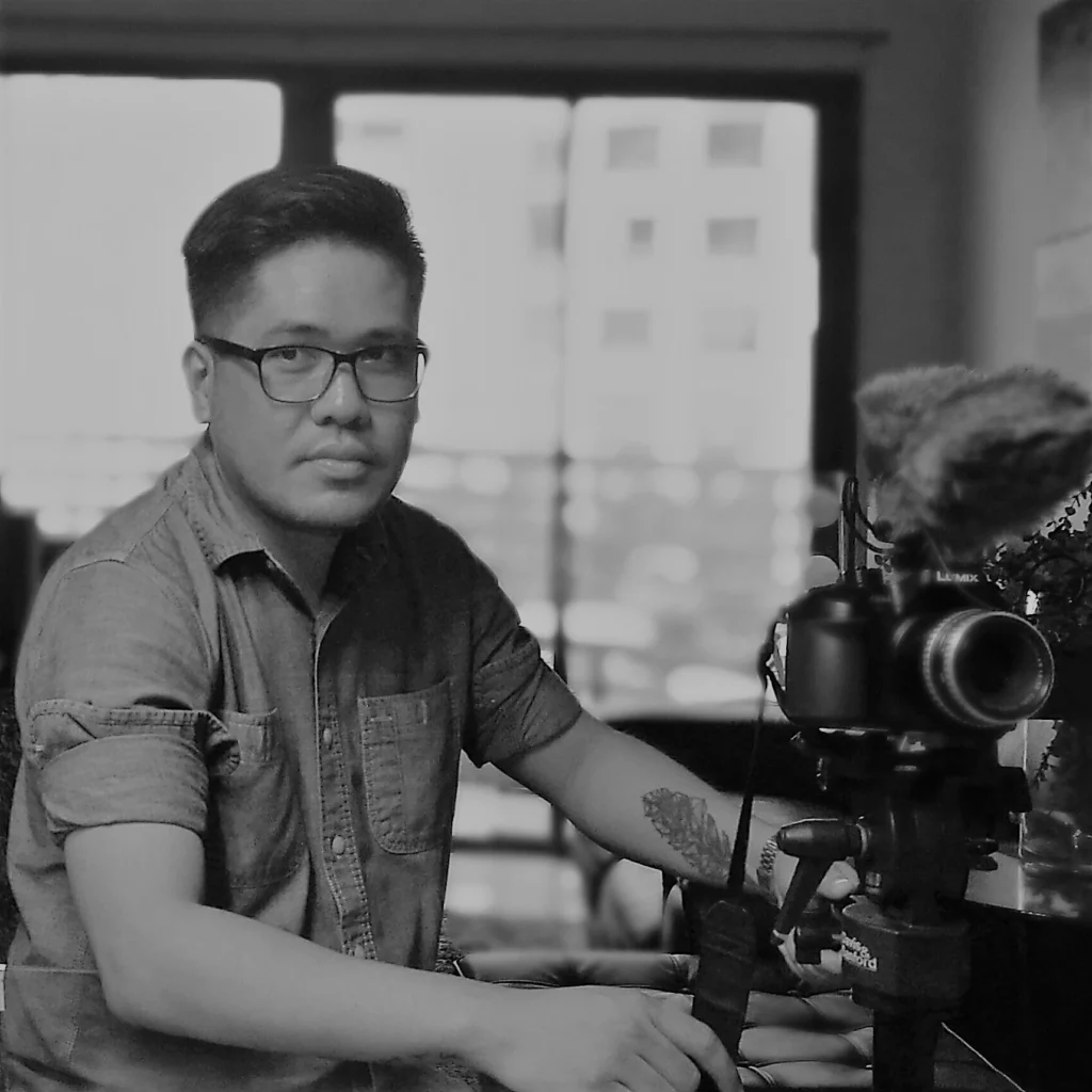 Portrait of Kristoffer Brugada, a documentary filmmaker.